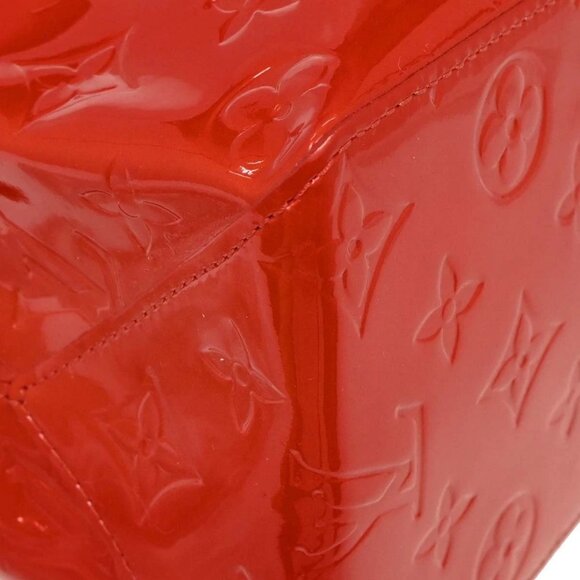 Louis Vuitton Red Vernis Reade MM Tote Handbag - Picture 3 of 11